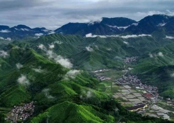 到2030年，碳排放統(tǒng)計(jì)核算體系構(gòu)建完成！8部門聯(lián)合印發(fā)《完善碳排放統(tǒng)計(jì)核算體系工作方案》