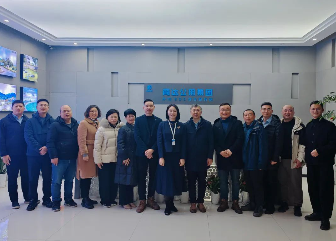 校企合作、協(xié)同增質丨浙大寧波理工學院信息科學與工程學院鄭毅書記一行蒞臨我司考察交流